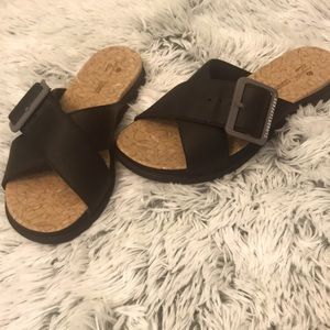 Clarks cloud stepper sandals